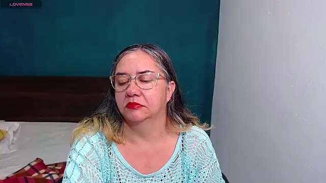 scaelettdubois online show from November 2025 11:51:02 PM