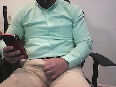 Kalel17073 online show from July 2026 07:10:02 PM