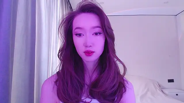  luna 022 online show from December 2024 04:19:02 AM