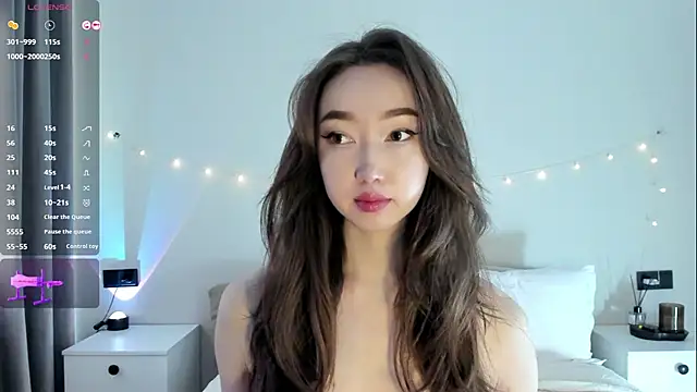  luna 022 online show from September 2025 04:16:01 AM