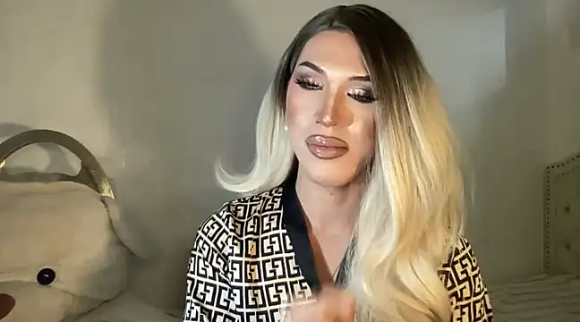 Ts glamxxxx online show from February 2025 09:22:01 AM