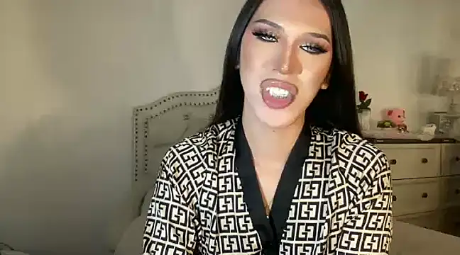 Ts glamxxxx online show from February 2025 10:47:02 AM