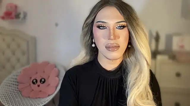 Ts glamxxxx online show from September 2025 12:26:01 AM