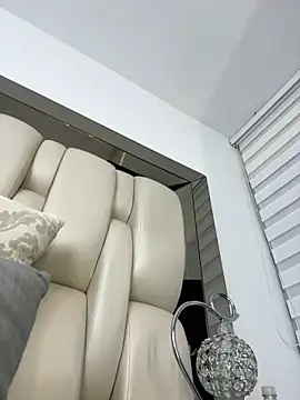 ALISSON FOXXX1 online show from September 2025 08:44:01 PM