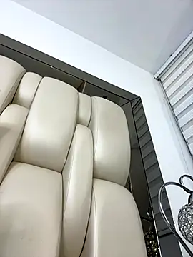 ALISSON FOXXX1 online show from September 2025 09:50:01 PM