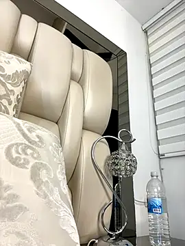 ALISSON FOXXX1 online show from October 2025 08:49:02 PM