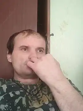 Snapshot of 185322 chatting on February 2025 08:13:02 AM 185322 online show from February 2025 08:13:02 AM