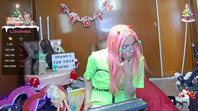 Skinygirl online show from January 2025 12:37:02 AM