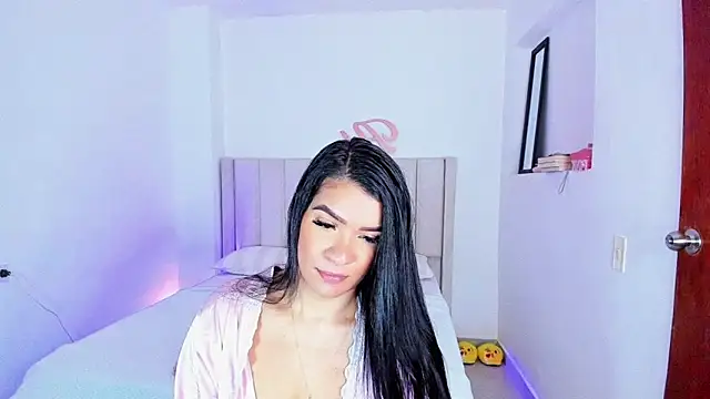 Snapshot of sheirysex_ chatting on January 2025 04:27:01 AM sheirysex online show from January 2025 04:27:01 AM