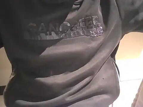 Juninho10c online show from November 2025 11:59:01 PM