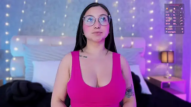 lucy neil online show from January 2025 10:12:02 PM