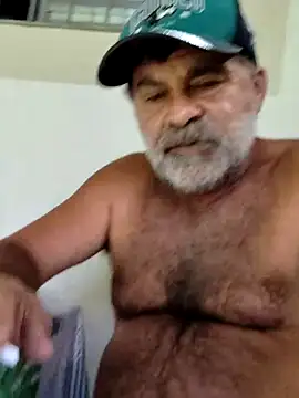 Peludo173317 online show from March 2026 06:26:01 PM