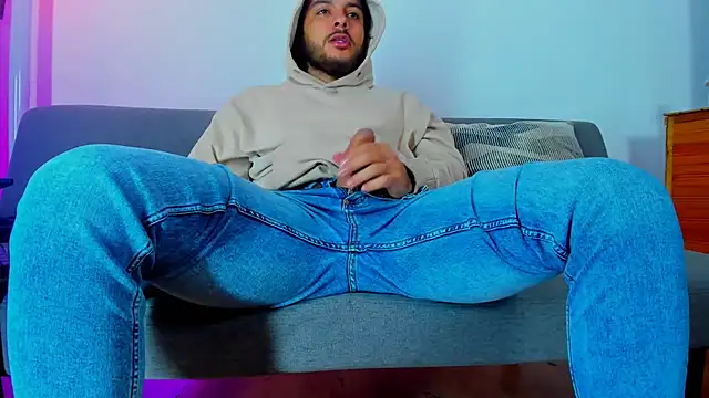 tuyo1995 online show from November 2025 03:24:02 PM