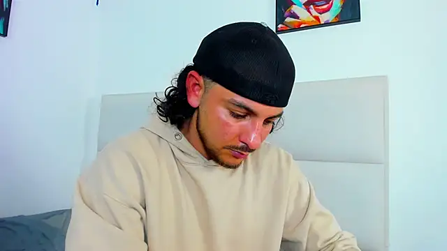 Snapshot of tuyo1995 chatting on January 2026 05:27:02 PM tuyo1995 online show from January 2026 05:27:02 PM