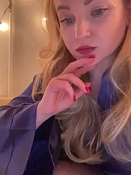 Lady  Maria online show from March 2025 07:11:02 PM