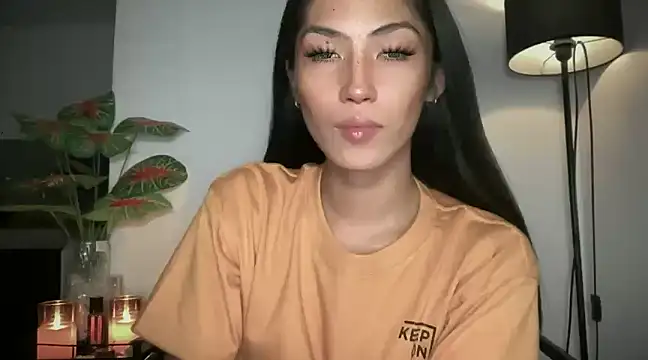 Bella Gordon online show from February 2025 09:18:02 PM