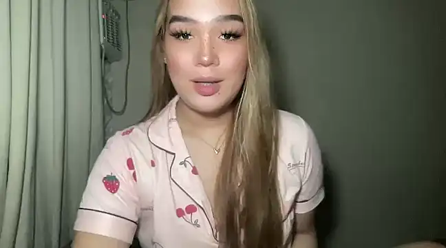 MissCataleyaxxx online show from December 2024 02:33:02 AM