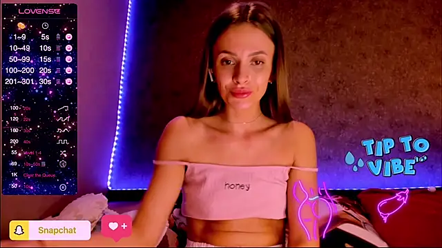 madina taher online show from February 2025 08:52:02 PM