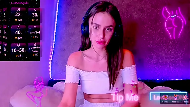 madina taher online show from March 2026 10:38:02 PM