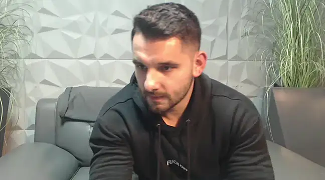 Antoniodiamond online show from December 2024 08:03:02 PM