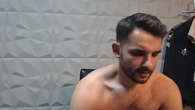 Antoniodiamond online show from September 2025 07:14:02 PM