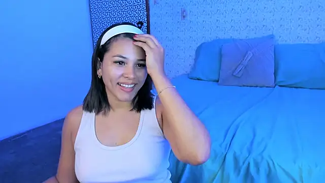 caylinhot7 online show from October 2025 05:32:01 AM