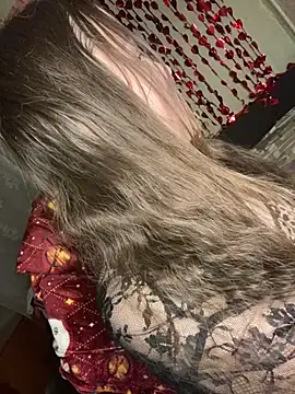 Snapshot of Var_Kiss chatting on February 2026 01:56:02 PM Var Kiss online show from February 2026 01:56:02 PM