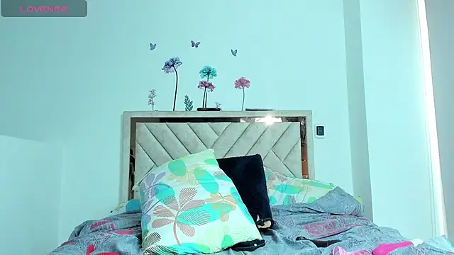 Bessie32 online show from February 2025 08:53:01 PM