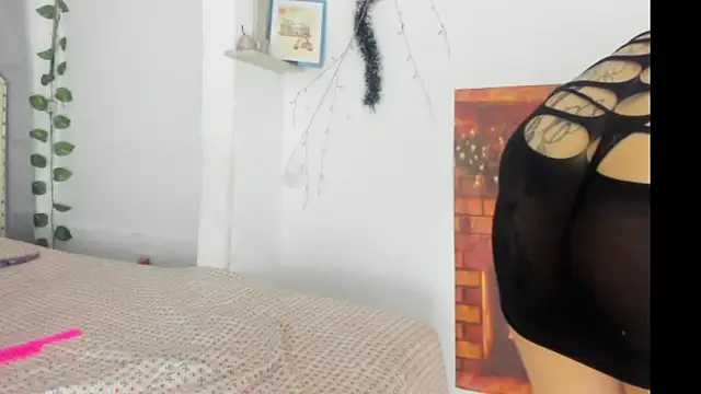 khalyn jenner online show from December 2024 05:08:02 PM