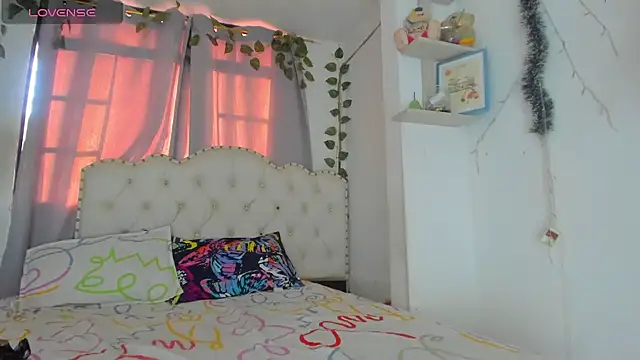 khalyn jenner online show from September 2025 09:51:01 PM