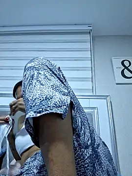 Doll Loren online show from February 2025 03:12:02 AM