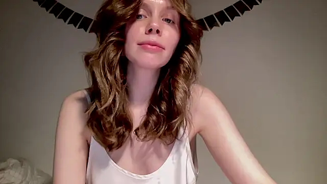 Nikki Mimimi online show from January 2025 01:23:02 PM