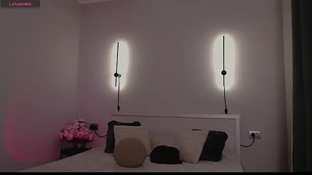 ly lydia online show from October 2025 02:18:01 AM