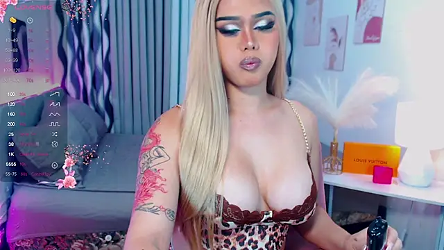 Ella Fantasiax online show from January 2025 03:05:02 AM