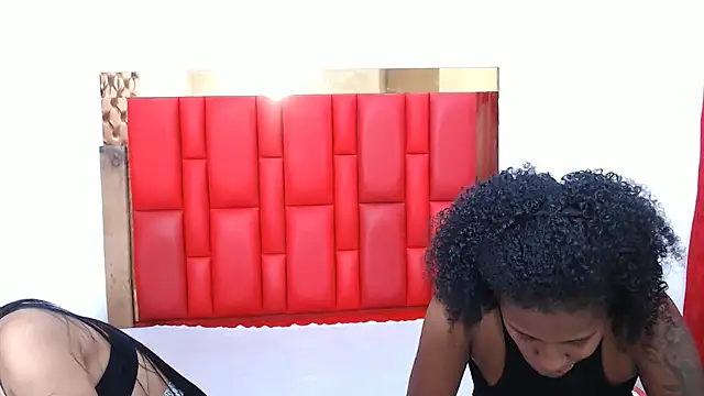 lizeth keilyn online show from September 2025 02:28:01 PM