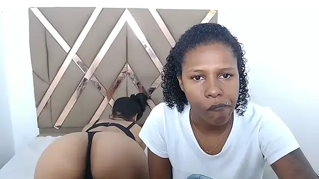 lizeth keilyn online show from April 2026 02:18:02 PM