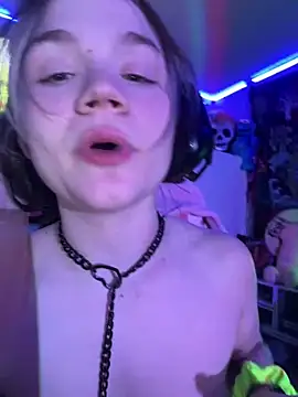 Snapshot of Cutiepiespanks chatting on March 2025 07:24:01 AM Cutiepiespanks online show from March 2025 07:24:01 AM