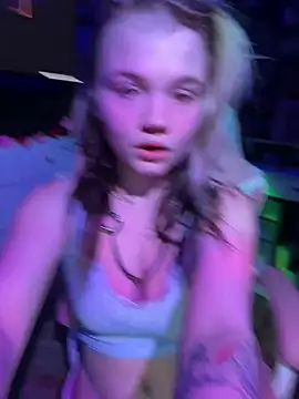 Snapshot of Cutiepiespanks chatting on March 2025 02:07:02 AM Cutiepiespanks online show from March 2025 02:07:02 AM