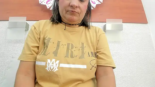 Snapshot of allice_green chatting on February 2026 02:30:01 AM allice green online show from February 2026 02:30:01 AM