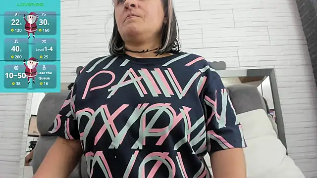 Snapshot of allice_green chatting on February 2026 02:12:02 AM allice green online show from February 2026 02:12:02 AM