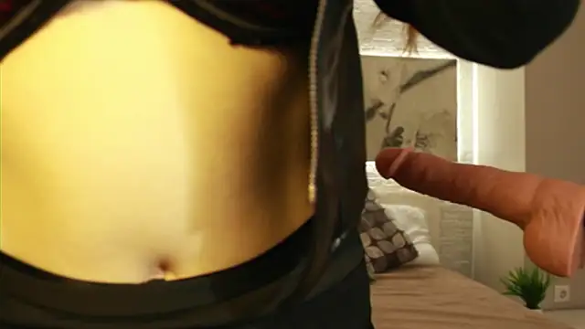 Betty June online show from March 2025 09:16:01 PM