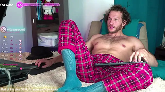 Snapshot of VIktorSecret chatting on January 2025 05:11:01 AM VIktorSecret online show from January 2025 05:11:01 AM