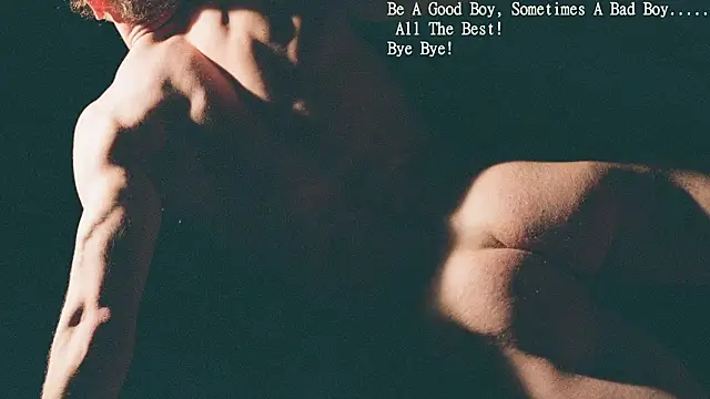 Snapshot of VIktorSecret chatting on February 2025 06:43:01 AM VIktorSecret online show from February 2025 06:43:01 AM