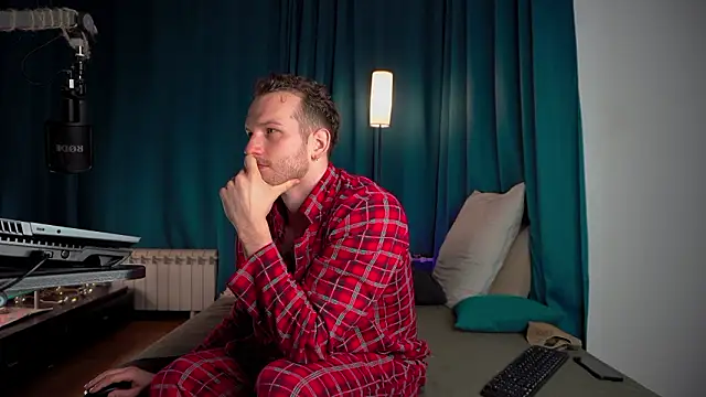 VIktorSecret online show from February 2026 03:57:02 AM