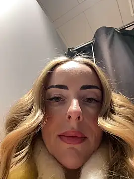 EmaSalis online show from January 2025 10:53:02 AM