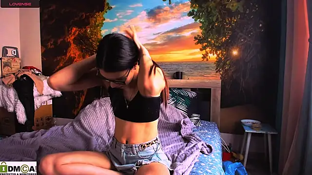 MollyLollipop online show from January 2025 04:37:02 AM