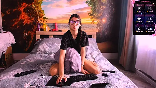 MollyLollipop online show from March 2025 02:25:01 AM