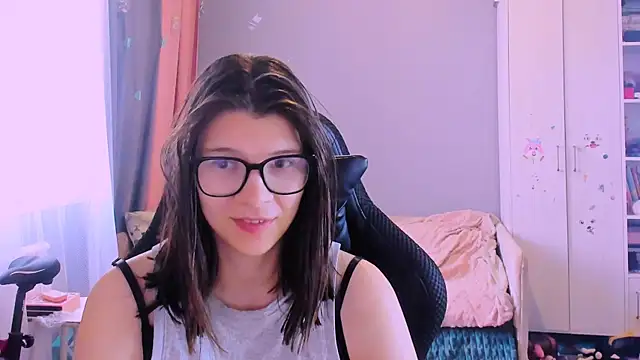 MollyLollipop online show from May 2026 05:27:02 AM