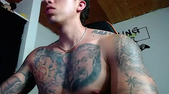 Adam Hudsond online show from December 2024 10:01:02 PM