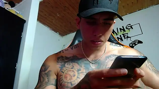 Adam Hudsond online show from February 2025 03:42:02 PM